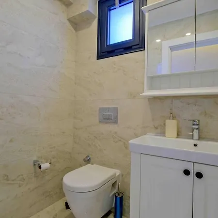 Unique 1 Фетхие